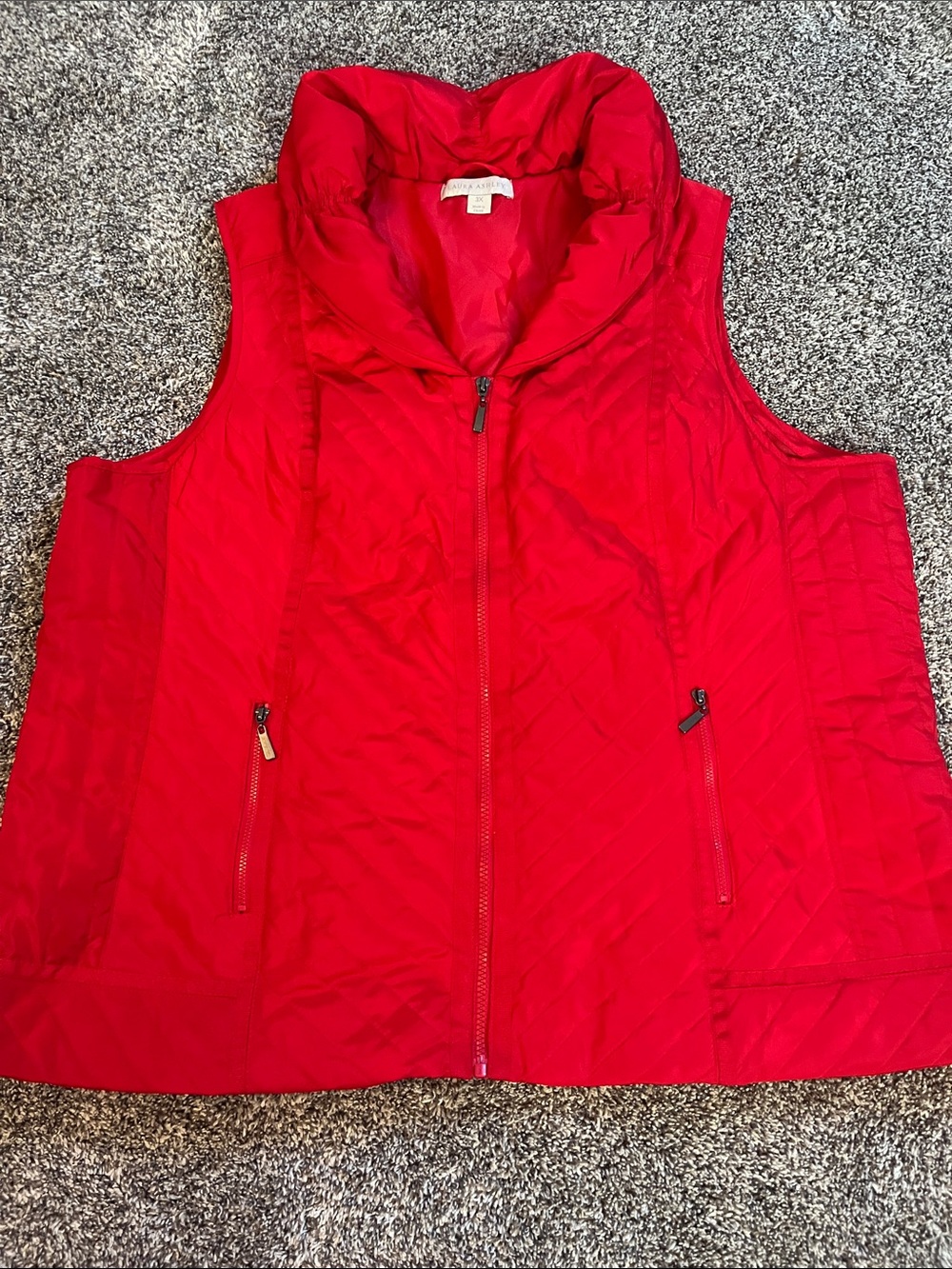 Laura Ashley Quilted Vest Shawl Collar